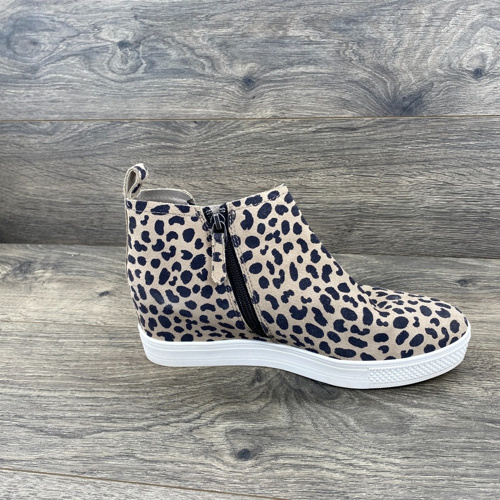 Caslon Aidy Water Resistant Wedge Suede Sneakers Side Zip Women's Size 8.5 Beige - Picture 5 of 11